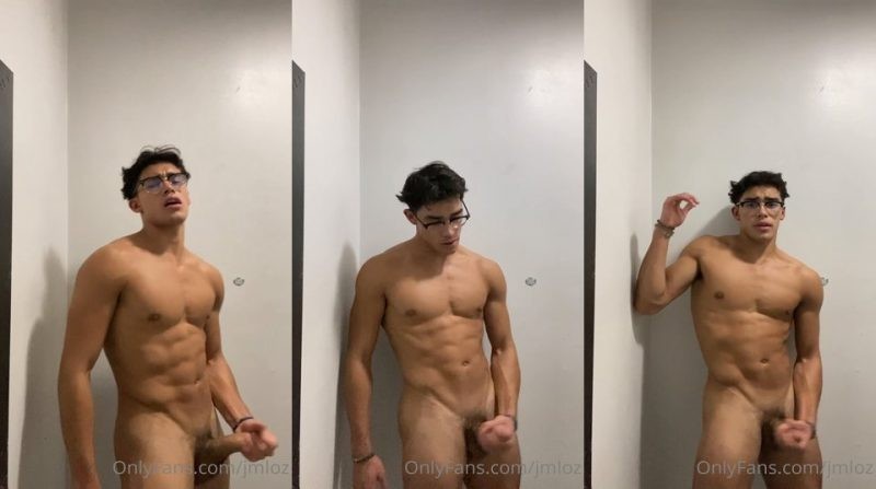 jmloz jerks his big cock, again - OnlyGayPorn