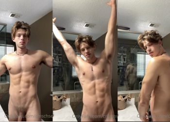 Cmschse - Waking up and showing off my body - OnlyGayPorn
