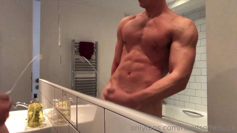 Quick jerk off and eating my load - HandsomeBuck - OnlyGayPorn