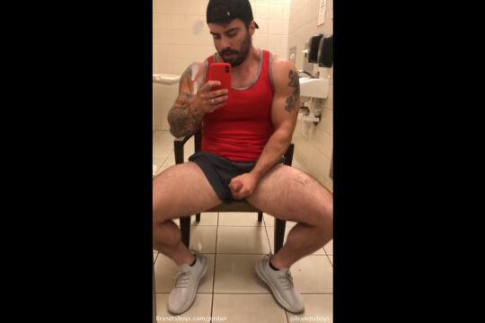 Jerking off in the bathroom and shooting my load over the mirror JordanxBrandt - OnlyGayPorn