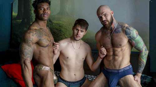 Valdemar Santana, Ostine Brown and Dmitry Osten fuck - OnlyGayPorn