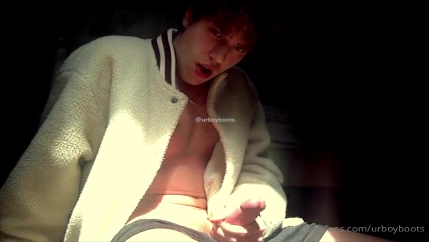 Early morning jerk off and shooting my load - urboyboots - OnlyGayPorn