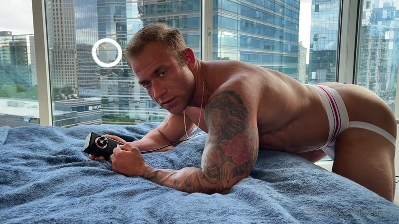 Fucking myself with my fuck machine Jake Daniel - OnlyGayPorn