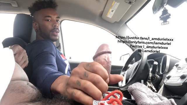 Duriel - Helping the homie - OnlyGayPorn