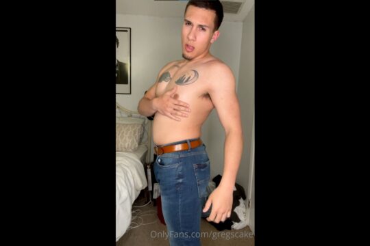 Playing with my nipples and jerking off till I cum - gregscake - OnlyGayPorn