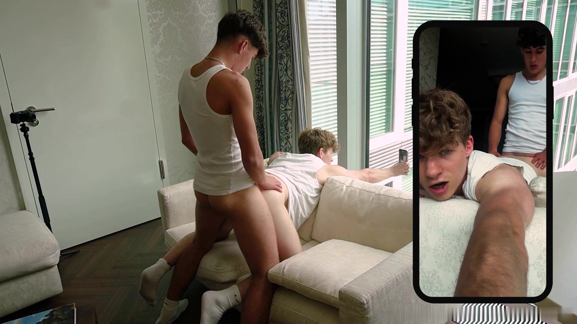 Livio-Noel Fucks Frostyonly Hard in Raw Gay Anal Porn Video