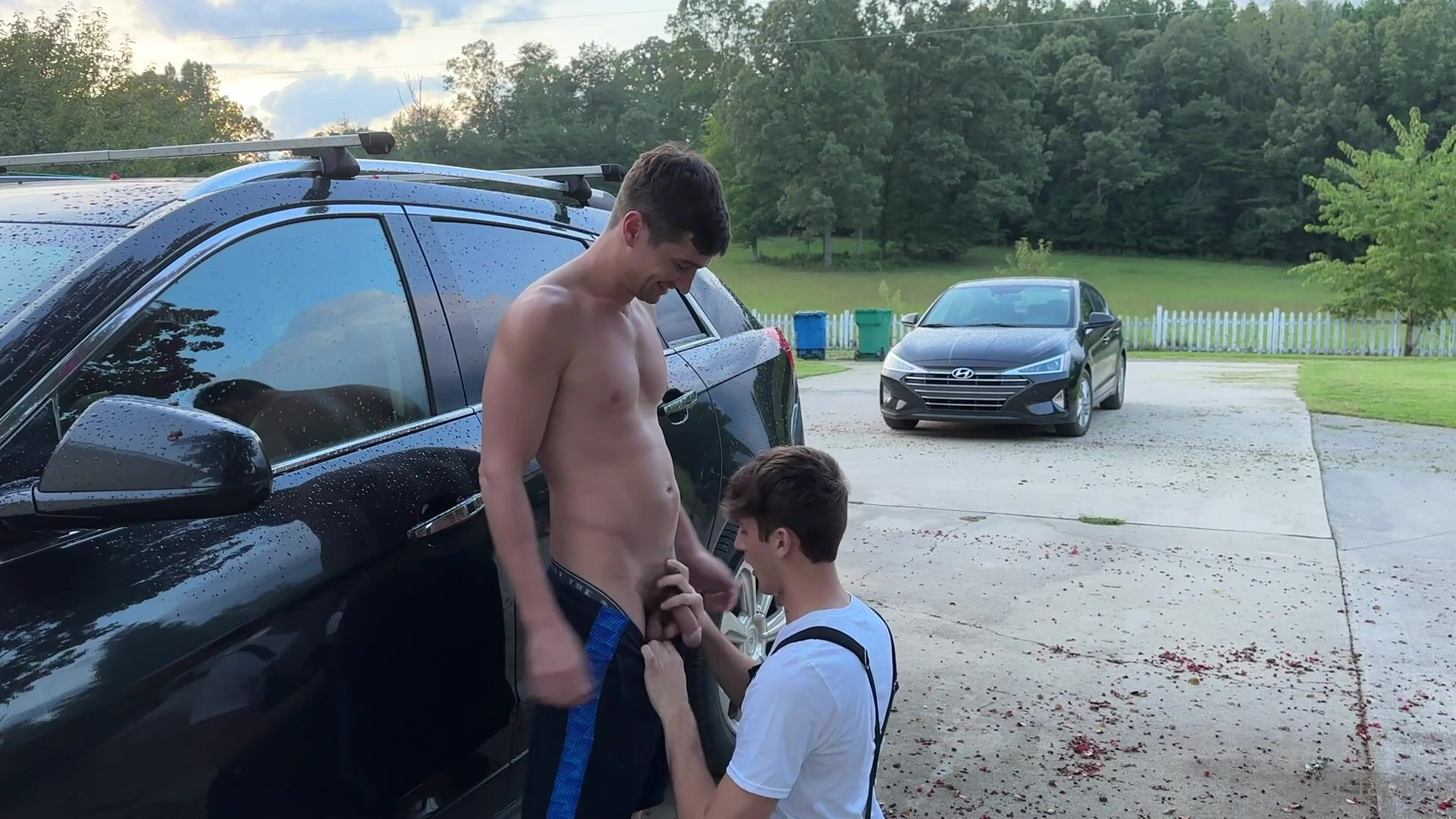 Tyler Tanner Gets Fucked By Mickey Knox Outdoors By Car