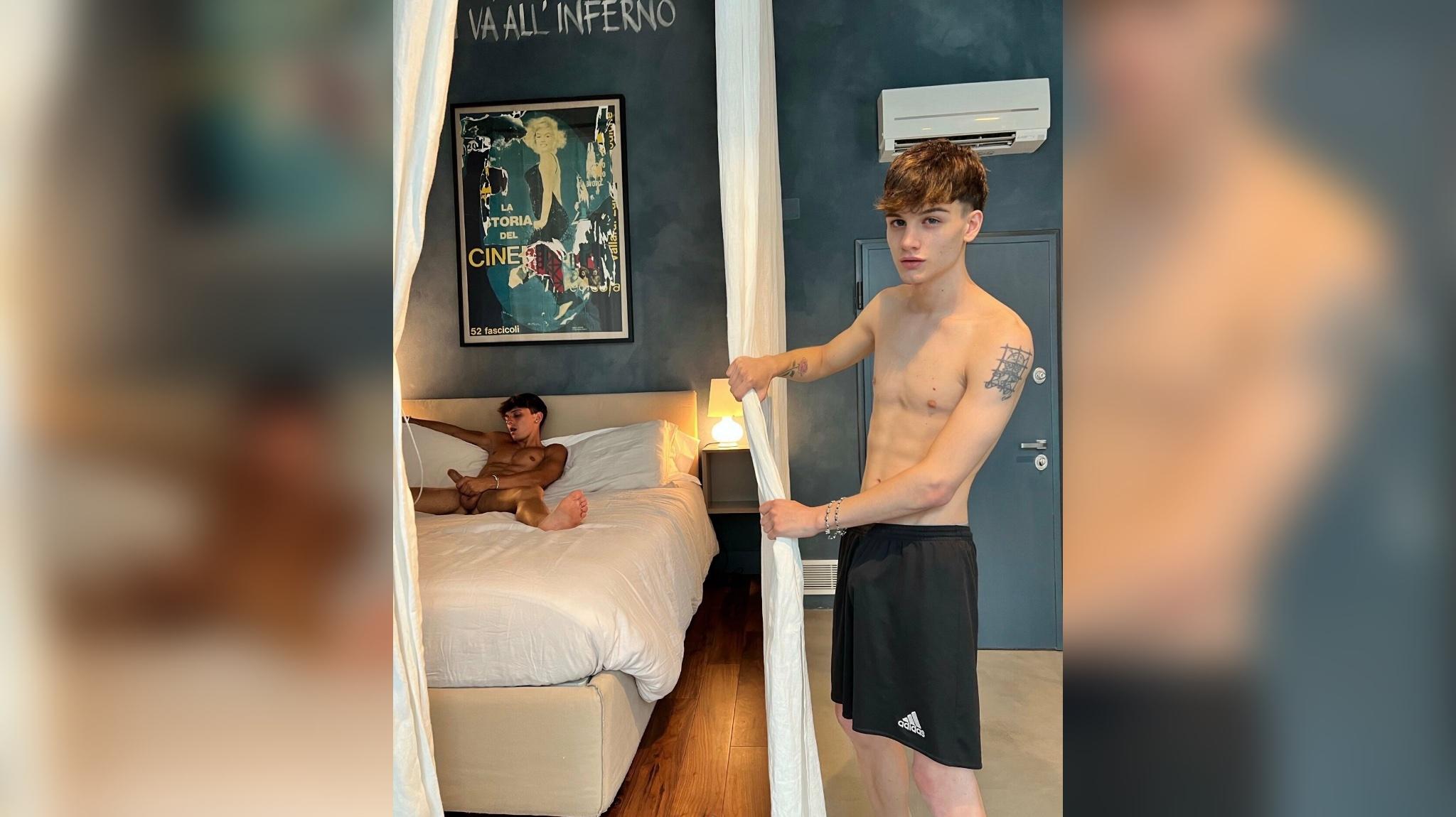 sexysamu – Little Stepbrother First Gay Blowjob with @elias.twink