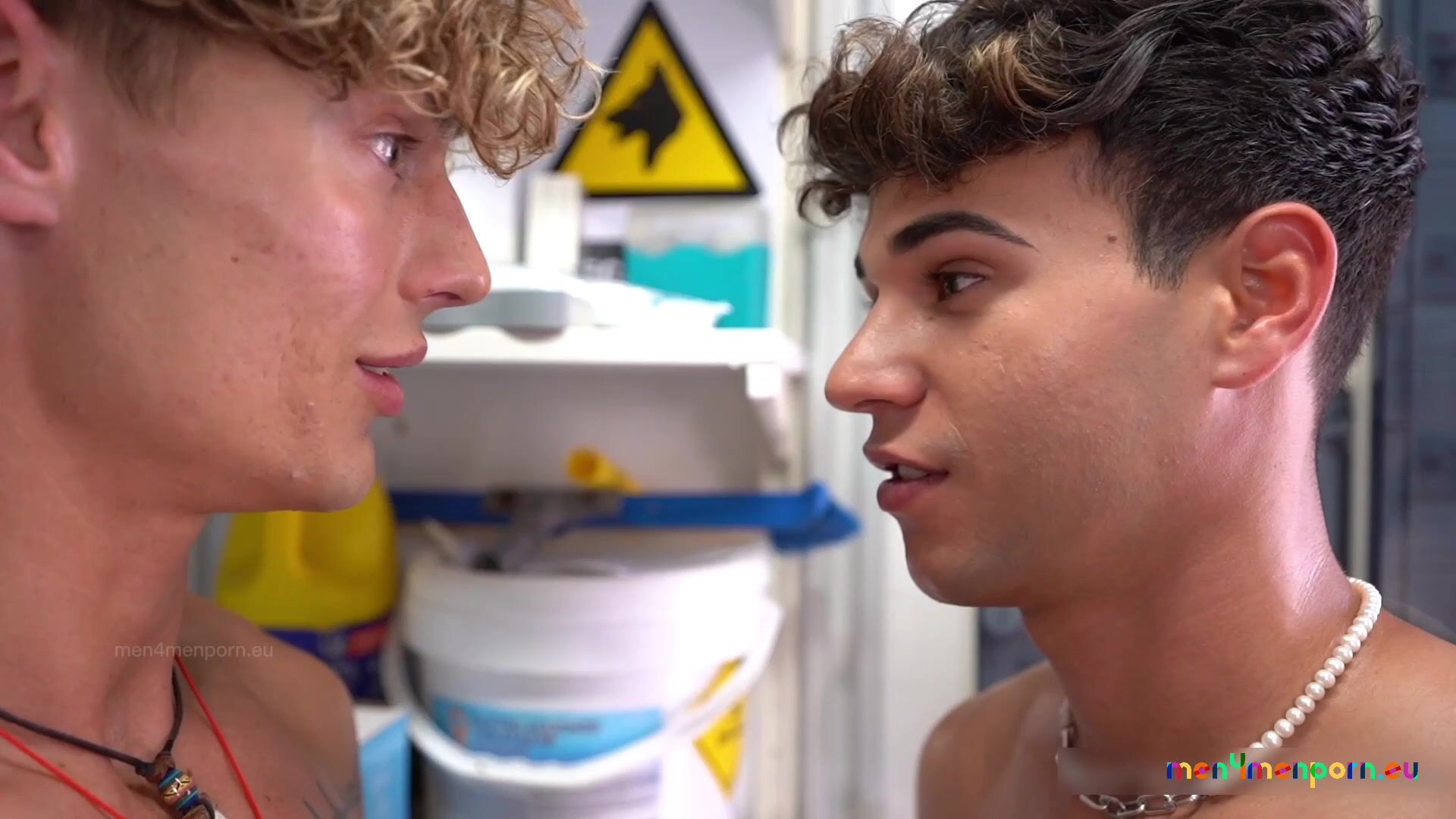 angell.23 and melvinmoore lifeguards on duty gay porn