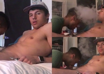 College guy gets blowjob while vaping