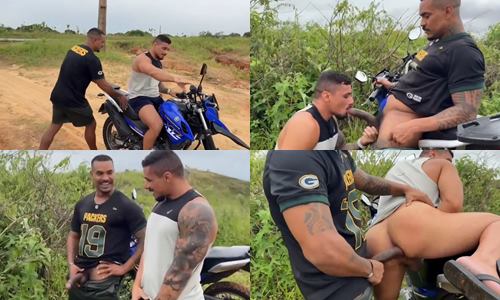 Hard Fucking on Motorcycle by Roadside