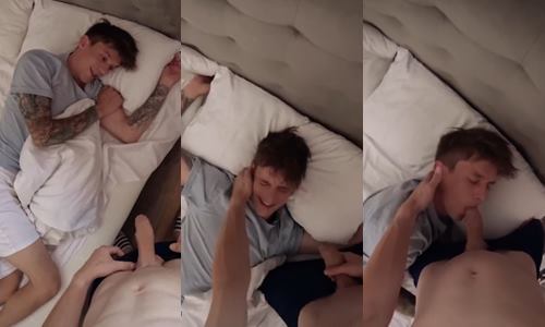 Leons_Stories Wakes Up With Blowjob Action