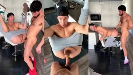 Felipe Eduardo Hardcore Fucks Eddie Patrick Bareback