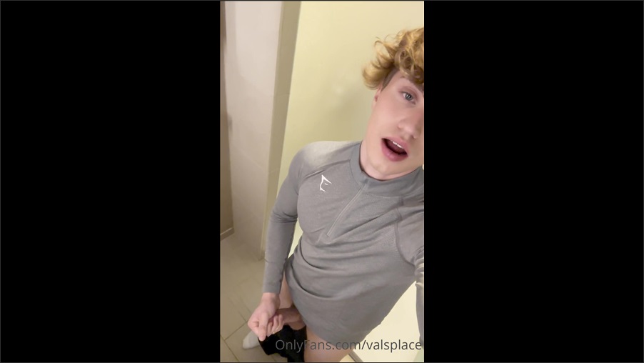 Milk Me: Valentin Mehinagic (valsplace) Jerks Off