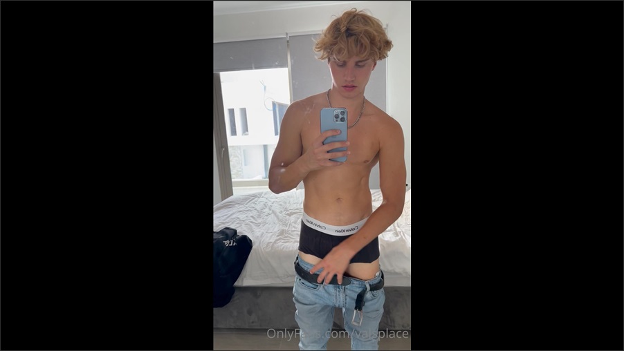 Valentin Mehinagic (valsplace) Cums on Mirror