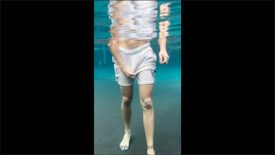 HELLO from Hawaii - with Valentin Mehinagic (valsplace)