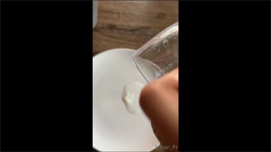 Ethan_Pr Shows Off Massive Cum Load Filling Condom or Mouth