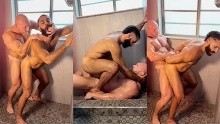 White Rhino and Jameson Taylor fuck hard