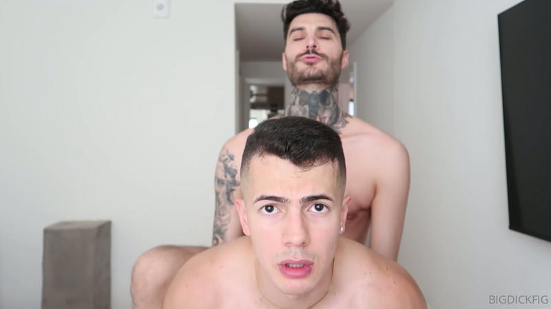 Bigdickfig Fucks Eric Rey (reyericc) in Hardcore Gay Porn Action