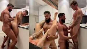 Halif Faruk fucks Gael Jacob on the kitchen counter – OnlyGayPorn