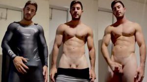 ConnorLovesYou jerks off in costume – OnlyGayPorn