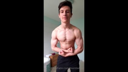 Having a shower and jerking off – LeanDaveXX – OnlyGayPorn