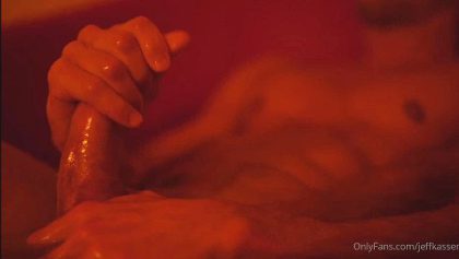 Jeff Kasser – In the bathtub watching porn and pleasuring myself through climax – OnlyGayPorn