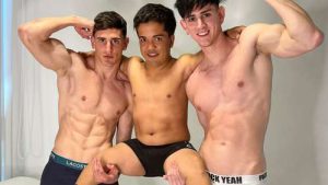 Kito Shelby and Emanuel Paz fuck Morbidwarf – OnlyGayPorn