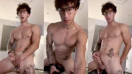 Evan Lamicella – Fucking a toy pussy – OnlyGayPorn