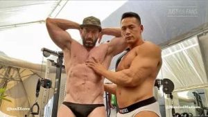 Han Cross and Muscled Madison – feeling eachother up at the gym – OnlyGayPorn