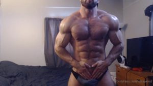 Flexing in my underwear Max Wood – OnlyGayPorn