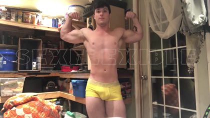 Flexing in my underwear after gym Derek Martin Deek Aesthetic – OnlyGayPorn