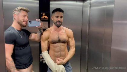 Elevator Blowjob – Josh Moore and Thiago Lazzarato – OnlyGayPorn