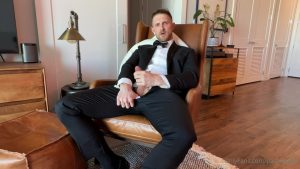 Jerking off while wearing my tuxedo Paul Wagner paulwagner – OnlyGayPorn