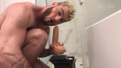 Playing with my new butt plug and dildo William Seed – OnlyGayPorn